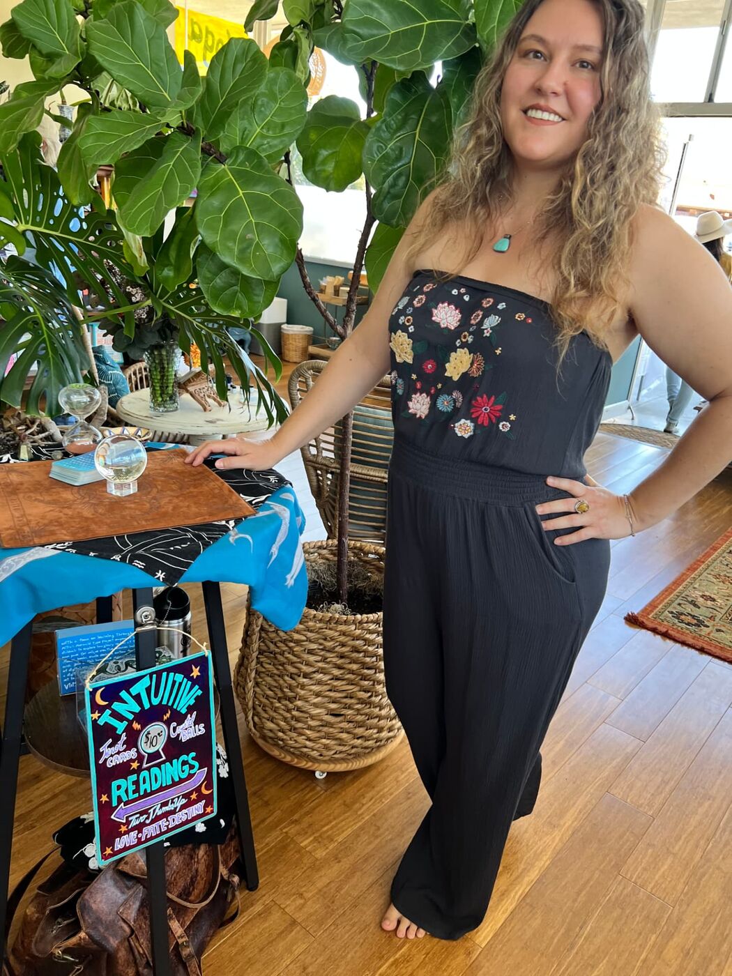 Mitra Cline, card reader and creative life coach